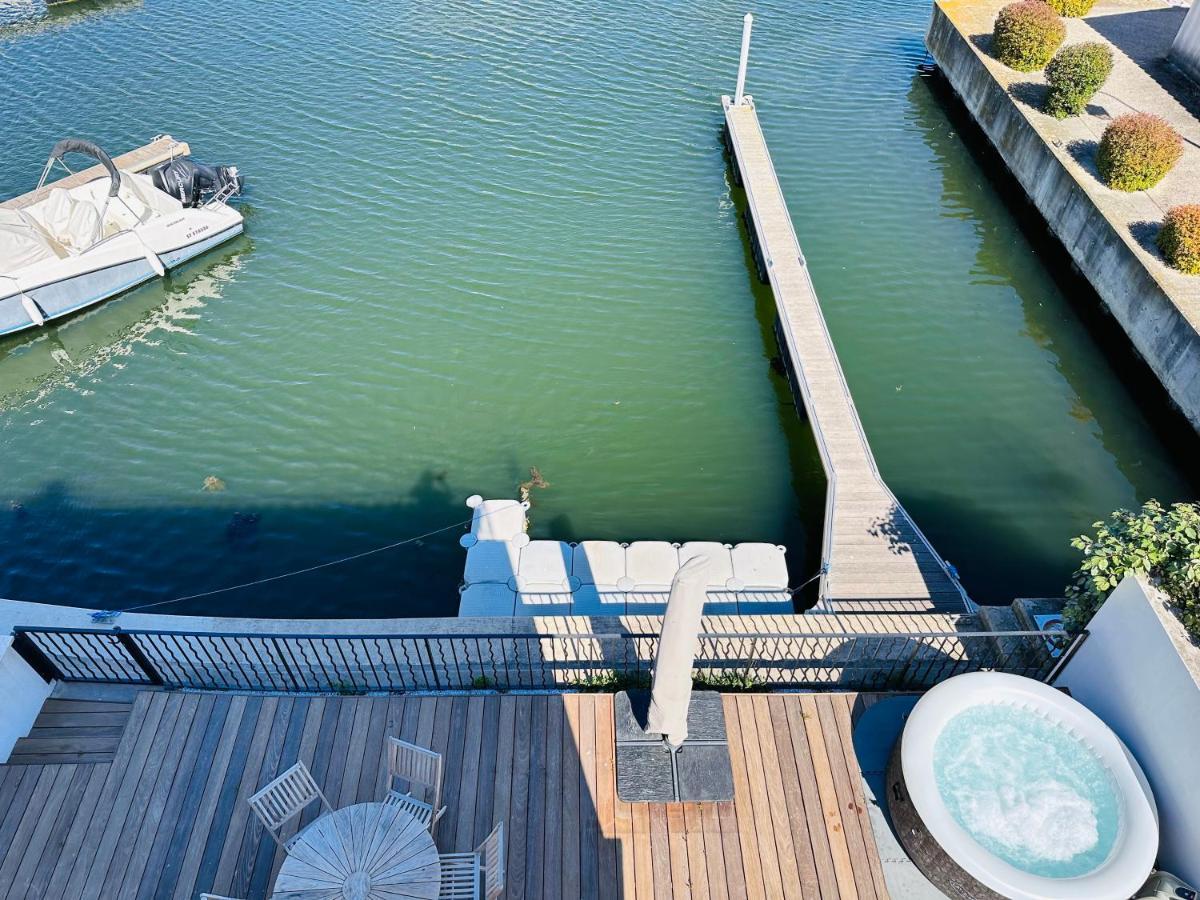 Marina 120M²/8 Pers/ Terrasse 100M²/ Appontement Aigues-Mortes Exterior photo